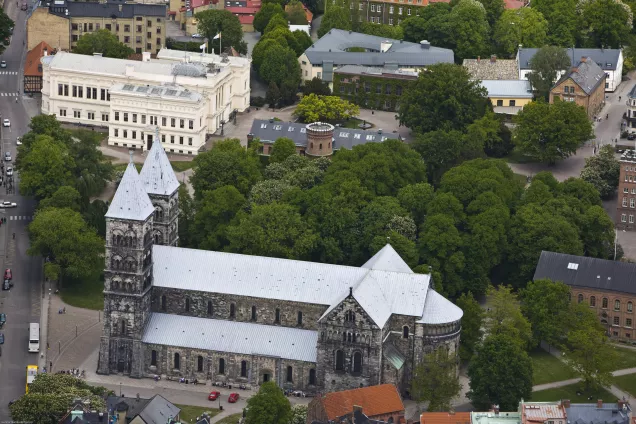 Aerial photo of Lund from above, centred on Lund Cathedral from the South. Photo by Gunnar Menander.